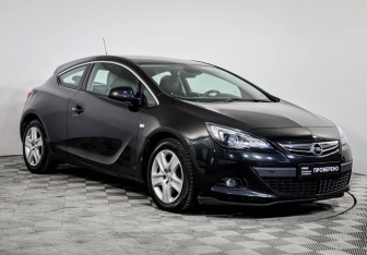 Подержанный автомобиль Opel Astra Hatchback 2011 года (3 фото)