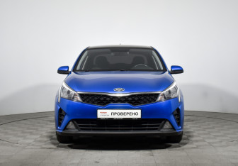 Подержанный автомобиль Kia Rio Sedan 2020 года (2 фото)