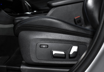 Подержанный автомобиль BMW X4 2019 года (13 фото)