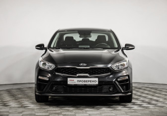 Подержанный автомобиль Kia Cerato Sedan 2019 года (2 фото)