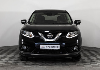 Подержанный автомобиль Nissan X-Trail 2016 года (2 фото)