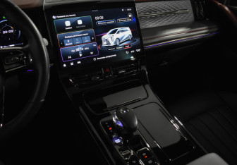 Подержанный автомобиль GAC M8 2024 года (19 фото)