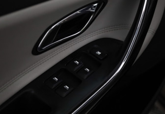 Подержанный автомобиль Kia Ceed Hatchback 2013 года (14 фото)