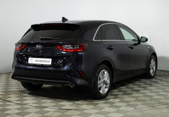 Подержанный автомобиль Kia Ceed Hatchback 2020 года (5 фото)