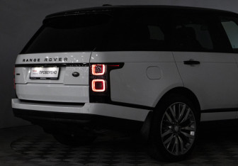 Подержанный автомобиль Land Rover Range Rover 2013 года (36 фото)