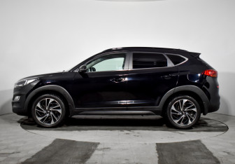 Подержанный автомобиль Hyundai Tucson 2019 года (8 фото)