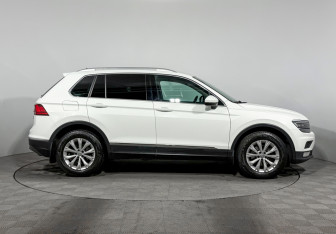 Подержанный автомобиль Volkswagen Tiguan 2017 года (4 фото)