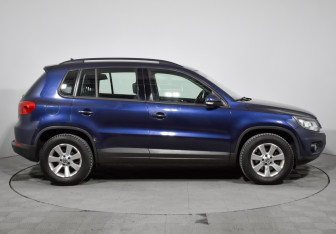 Подержанный автомобиль Volkswagen Tiguan 2013 года (4 фото)