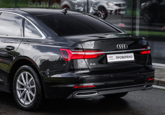 Подержанный автомобиль Audi A6 Sedan 2020 года (11 фото)