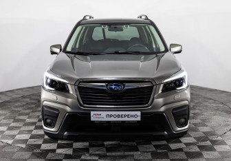 Подержанный автомобиль Subaru Forester Suv 2021 года (3 фото)