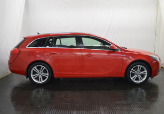 Подержанный автомобиль Opel Insignia Wagon 2012 года (4 фото)