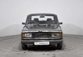 Подержанный автомобиль LADA (ВАЗ) 2105 2010 года (2 фото)