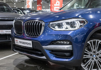 Подержанный автомобиль BMW X3 2020 года (2 фото)