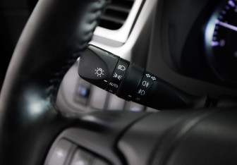 Подержанный автомобиль Toyota Highlander 2015 года (11 фото)