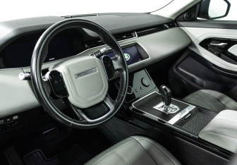 Подержанный автомобиль Land Rover Range Rover Evoque 2019 года (11 фото)