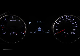 Подержанный автомобиль Kia Carnival 2020 года (29 фото)