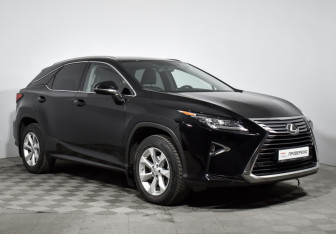 Подержанный автомобиль Lexus RX 2017 года (3 фото)