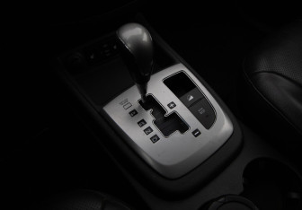 Подержанный автомобиль Hyundai Santa Fe 2011 года (14 фото)