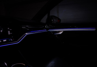 Подержанный автомобиль Volkswagen Touareg 2020 года (36 фото)