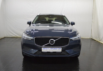 Подержанный автомобиль Volvo XC60 2018 года (2 фото)
