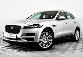 Подержанный автомобиль Jaguar F-Pace 2017 года (1 фото)