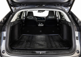 Подержанный автомобиль Changan UNI-K 2023 года (38 фото)