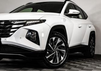Подержанный автомобиль Hyundai Tucson 2021 года (2 фото)