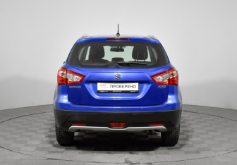 Подержанный автомобиль Suzuki SX4 Hatchback 2014 года (6 фото)