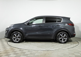 Подержанный автомобиль Kia Sportage 2021 года (8 фото)