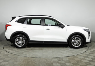 Подержанный автомобиль Haval Jolion 2024 года (4 фото)