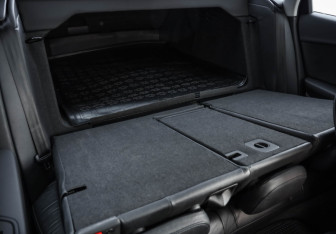 Подержанный автомобиль Audi A4 Sedan 2016 года (31 фото)