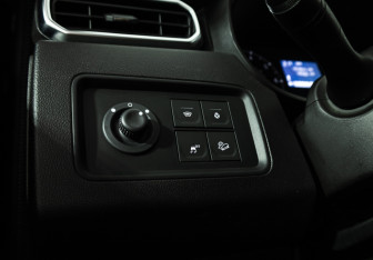 Подержанный автомобиль Renault Duster 2021 года (15 фото)