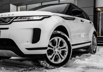 Подержанный автомобиль Land Rover Range Rover Evoque 2020 года (10 фото)