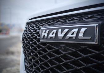 Подержанный автомобиль Haval F7x 2022 года (10 фото)