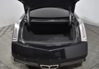 Подержанный автомобиль Cadillac CTS Coupe 2011 года (9 фото)