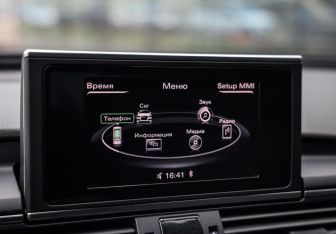 Подержанный автомобиль Audi A6 Sedan 2013 года (19 фото)