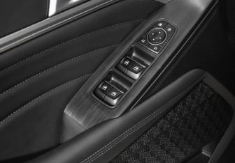 Подержанный автомобиль Haval F7 2024 года (11 фото)