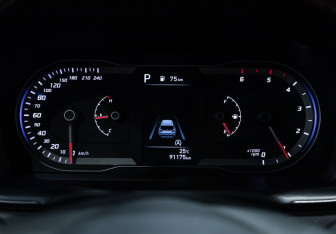 Подержанный автомобиль Hyundai Tucson 2022 года (11 фото)