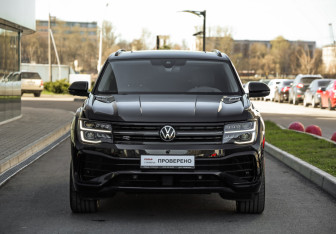 Подержанный автомобиль Volkswagen Teramont 2024 года (5 фото)