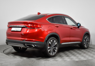 Подержанный автомобиль Geely Tugella 2022 года (5 фото)