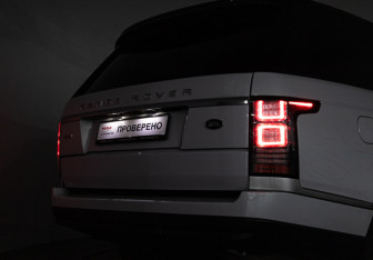 Подержанный автомобиль Land Rover Range Rover 2015 года (36 фото)