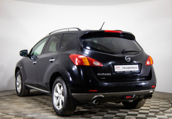 Подержанный автомобиль Nissan Murano Suv 2010 года (7 фото)