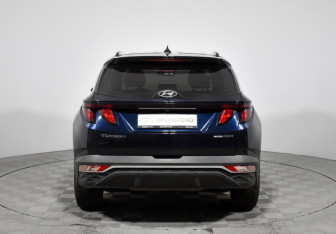 Подержанный автомобиль Hyundai Tucson 2022 года (6 фото)