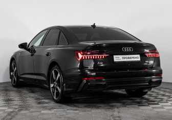 Подержанный автомобиль Audi A6 Sedan 2018 года (9 фото)