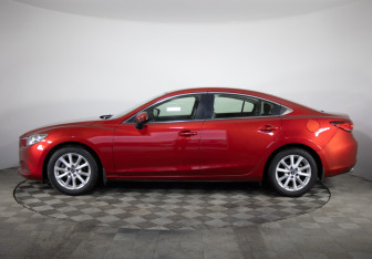 Подержанный автомобиль Mazda 6 Sedan 2016 года (8 фото)