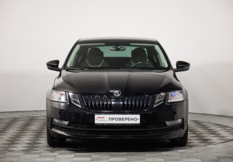 Подержанный автомобиль Skoda Octavia Liftback 2018 года (2 фото)