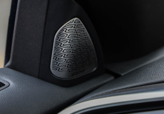 Подержанный автомобиль Geely Tugella 2022 года (34 фото)