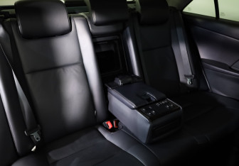 Подержанный автомобиль Toyota Camry Sedan 2017 года (27 фото)