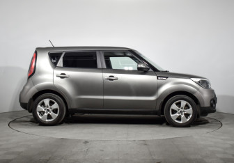 Подержанный автомобиль Kia Soul 2019 года (4 фото)
