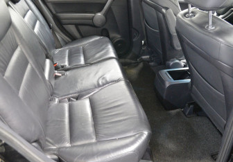 Подержанный автомобиль Honda CR-V 2008 года (13 фото)